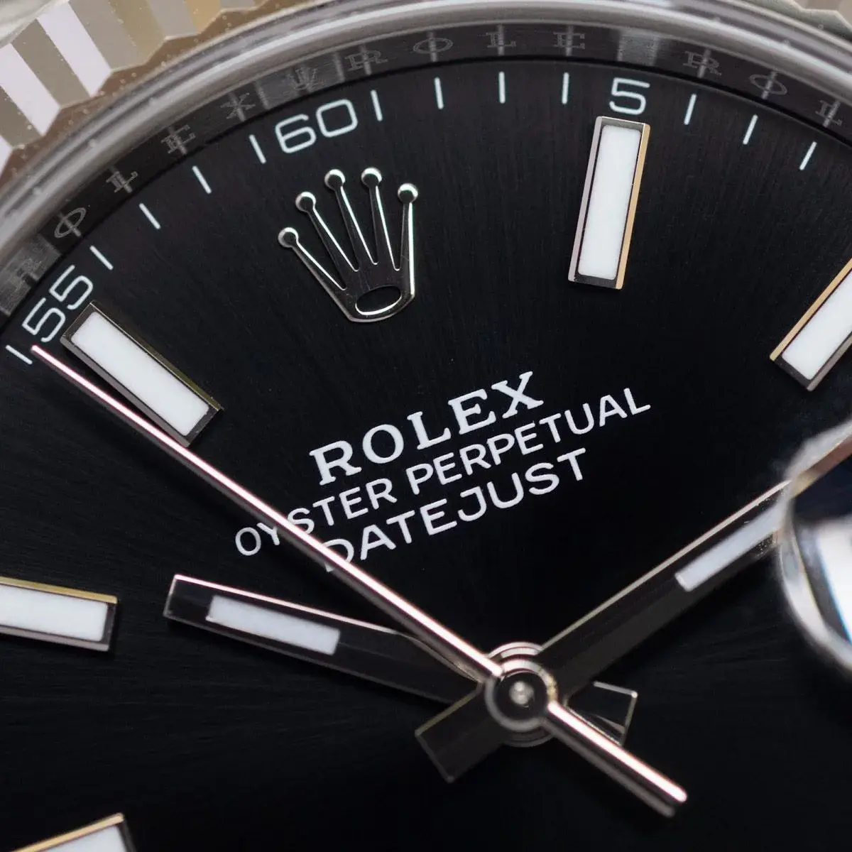 Rolex Datejust-black-jubilee